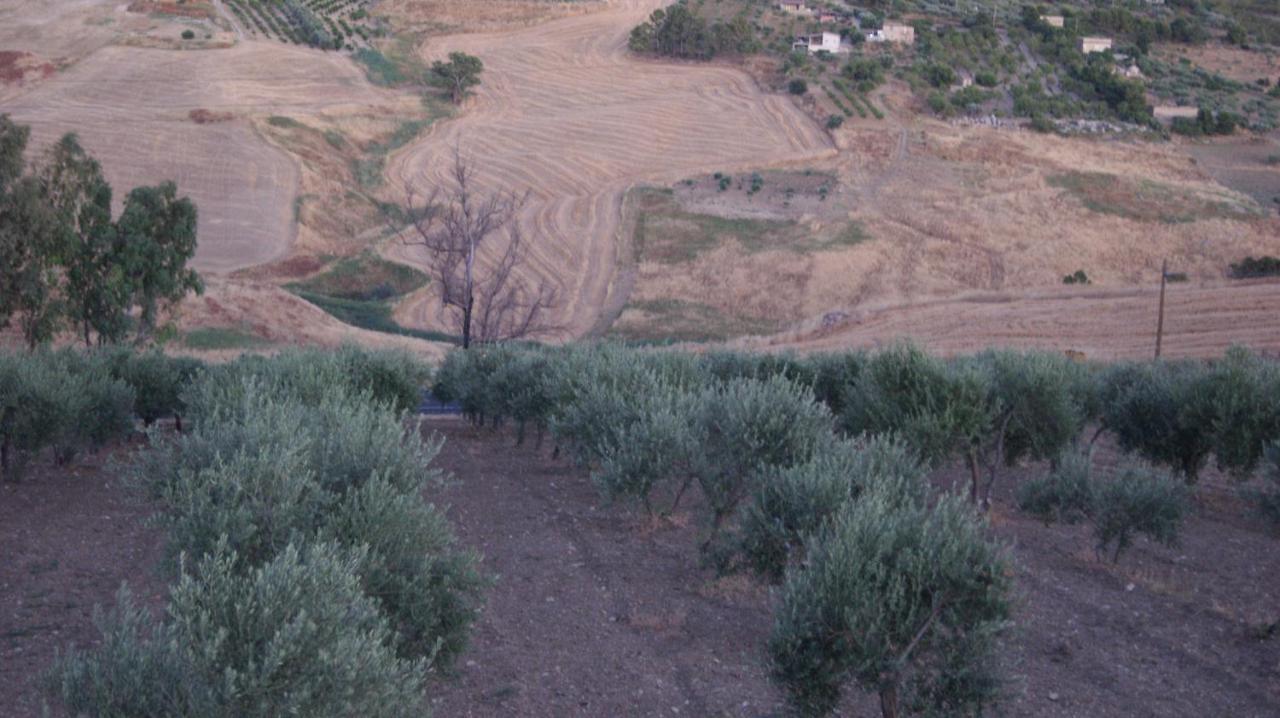 B&B Eyexei Domus Agrigento Luaran gambar