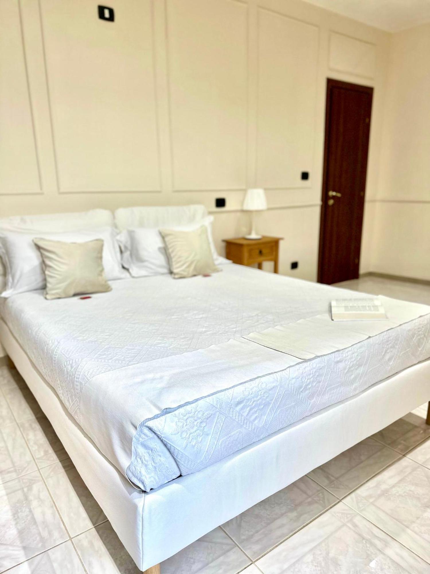 B&B Eyexei Domus Agrigento Luaran gambar