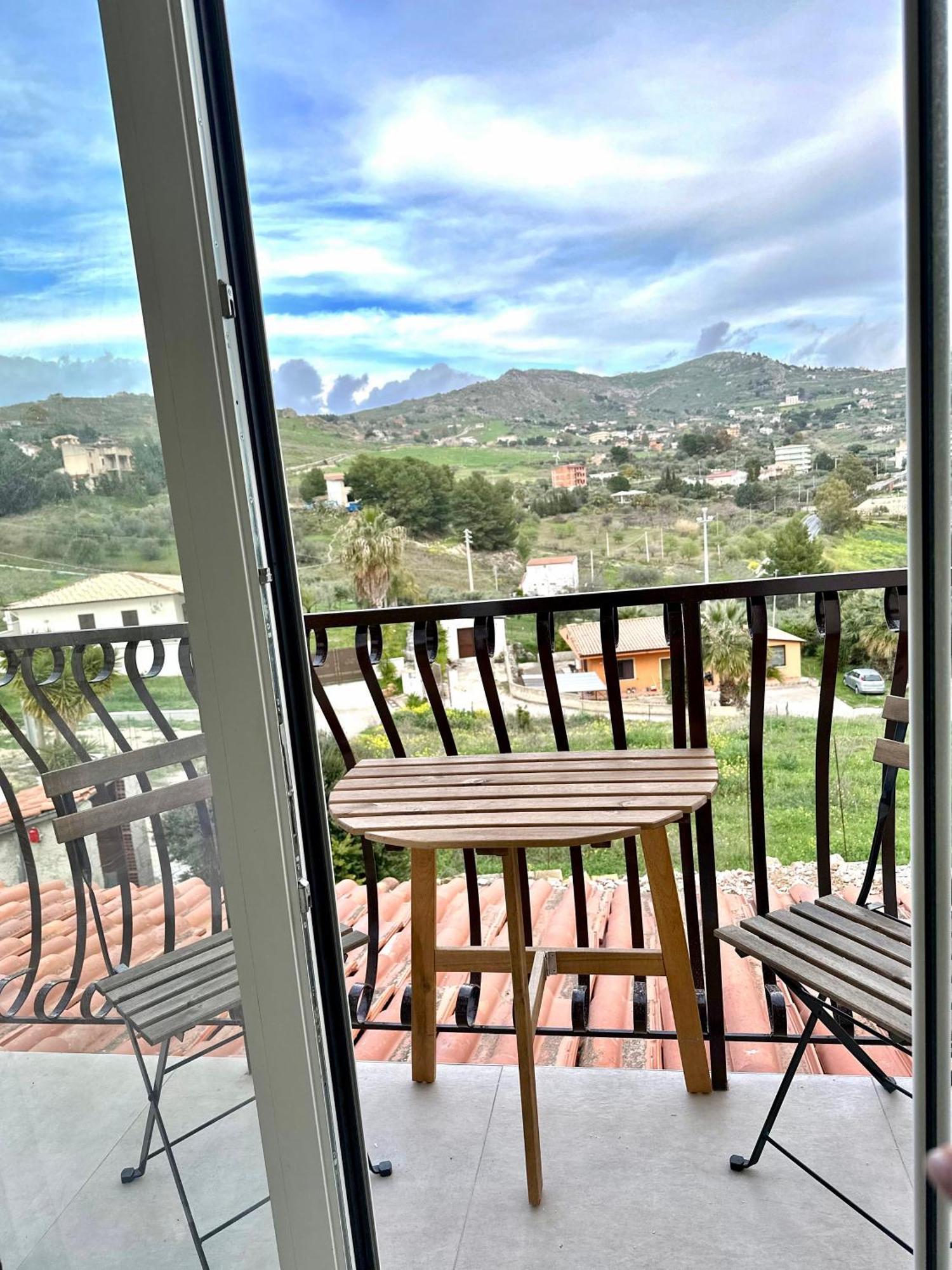 B&B Eyexei Domus Agrigento Luaran gambar