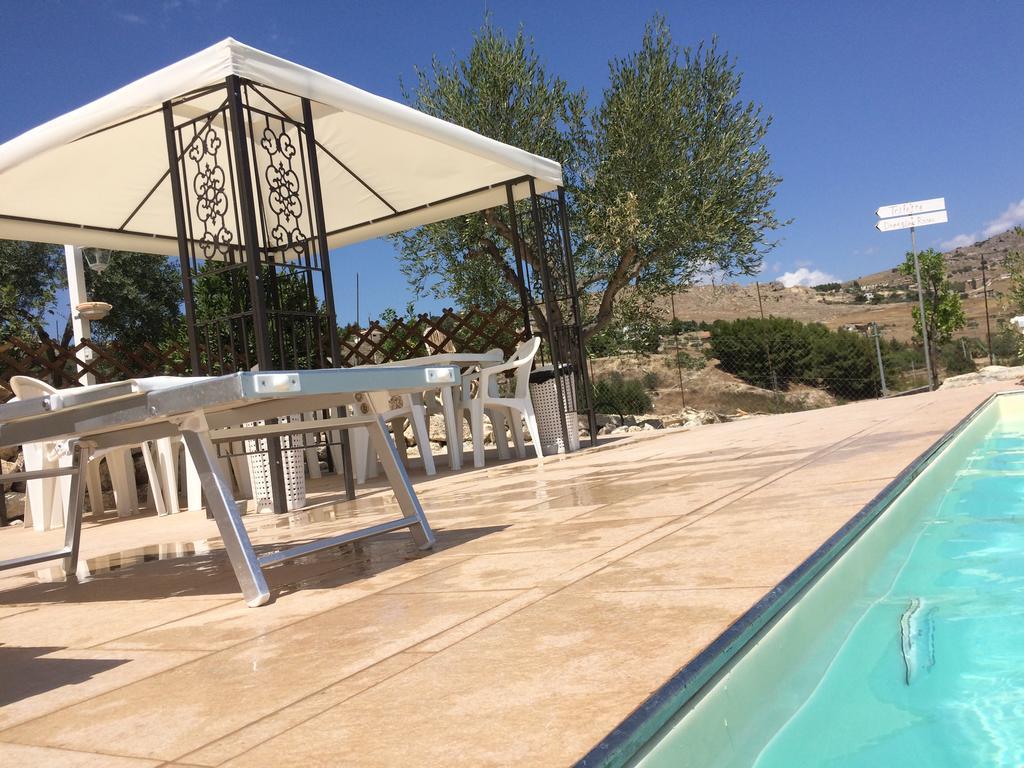 B&B Eyexei Domus Agrigento Luaran gambar