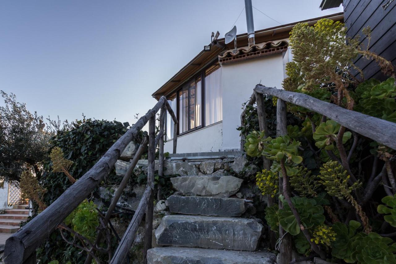 B&B Eyexei Domus Agrigento Luaran gambar